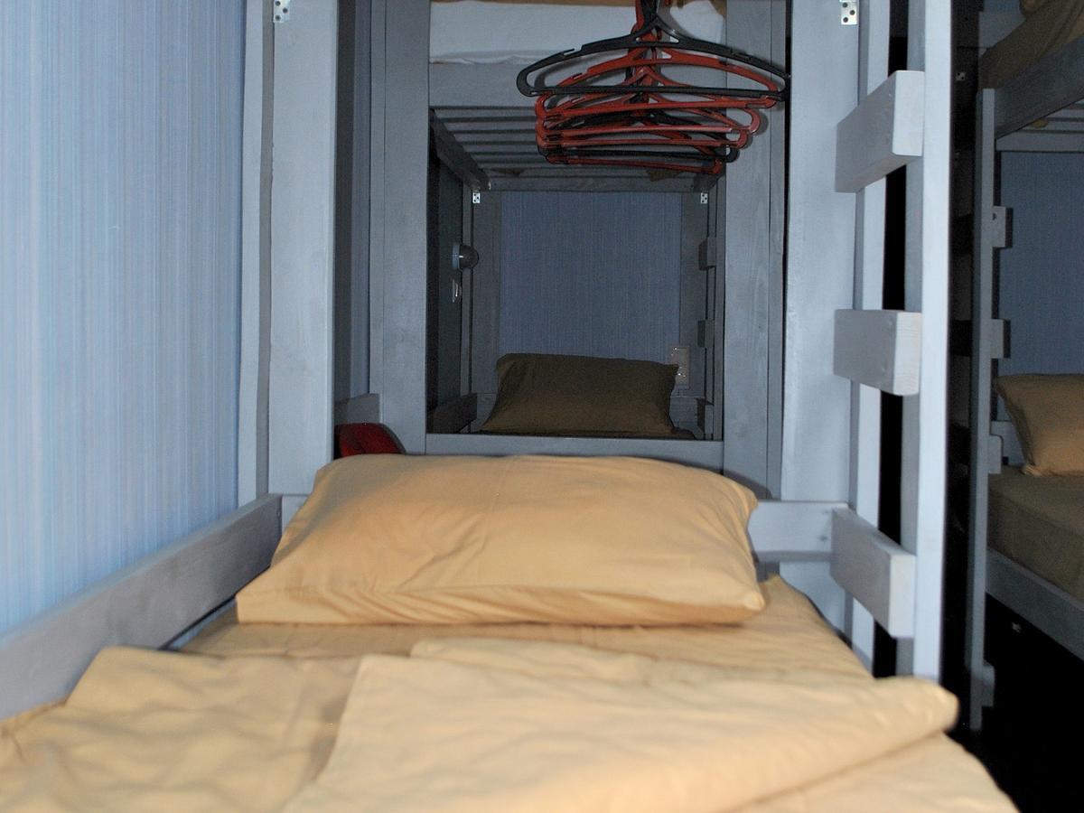 Hostel Darnitsa1 Киев Экстерьер фото